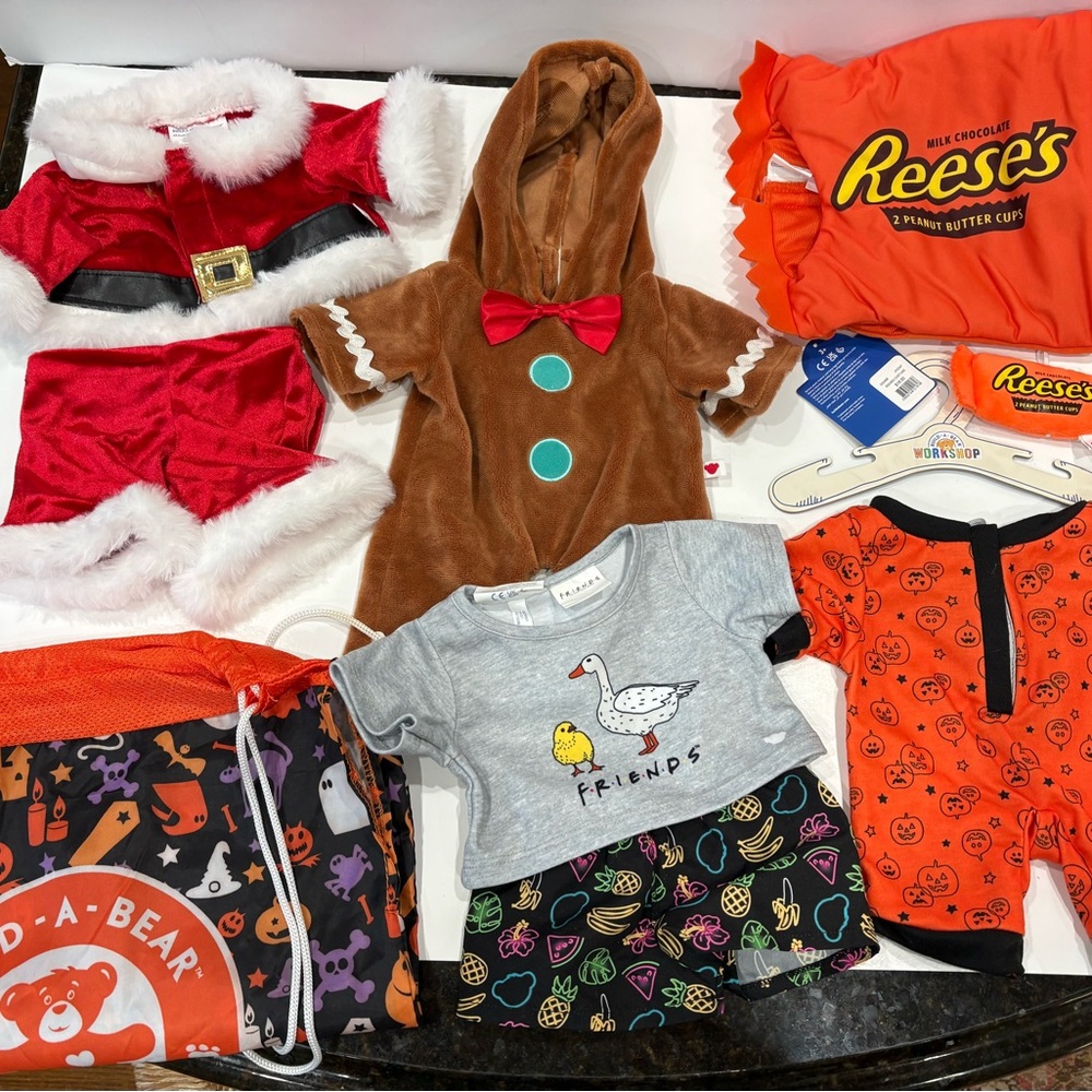 LOT OF BUILD A BEAR CLOTHES
